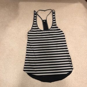 Lululemon tank top size 2 striped front Lazer cut